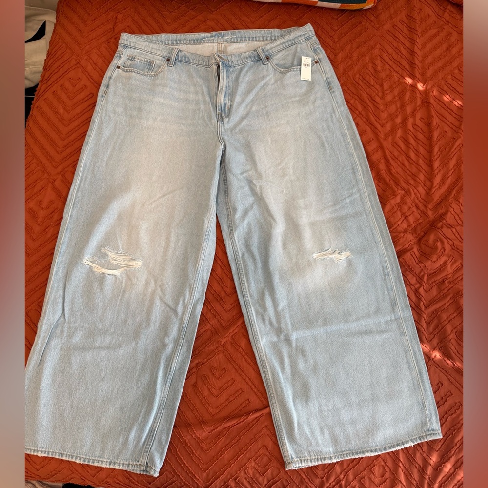 Old Navy Light Blue Denim Jeans